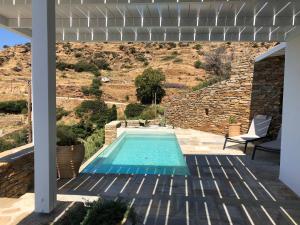 Theros apartments Ios Greece