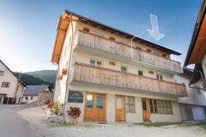 Apartments Julian Adventure