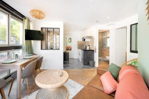 Suites Gaya Confort - Centre Ville photo 18