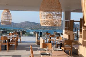 Elounda Breeze Resort