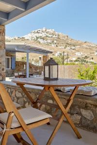 4 Epoxes Serifos Seriphos Greece
