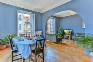 Appartements Maison Bianchi - 24 Paul Deroulede : photos des chambres