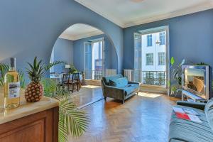 Appartements Maison Bianchi - 24 Paul Deroulede : photos des chambres