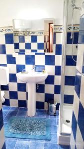 One-Bedroom Apartment room in Carducci apartment in the historic centre