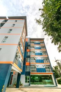 ตะวันอพาร์ทเม้นท์โฮเทลThawanapartmentHotel