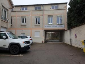 Appartements Appartement hyper-centre Epernay avec sauna et parking prive : photos des chambres