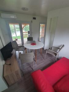 kamp katra mobilna hiška EXCLUSIVE