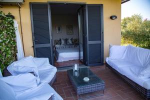 Suite con vasca doccia e balcone room in Bed and breakfast Ellera Viterbo