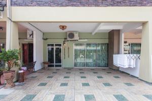 Gunung View Homestay 10 to 12 pax near Sunway Tambun