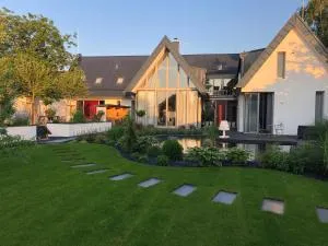 DáLe - jen tak si žít ... - Jevišovka