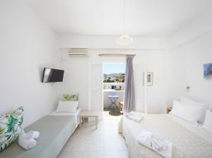 Londos Hotel Paros Greece