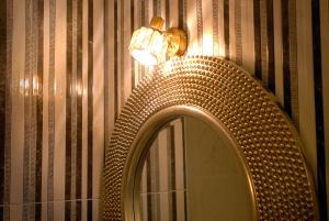 Temple of Love Zen free parking