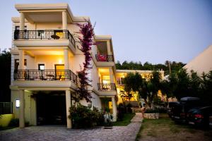 Hotel Loukas Vrachos Epirus Greece