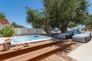 Mareggio Exclusive Residences & Suites Lakonia Greece