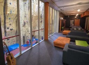 Rock Solid Backpackers Rotorua - Rotorua