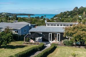 Tikapa Moana Views - 4hvězdičkové hotely ve městě Oneroa