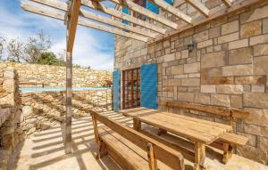 Mala Villa- private heated pool