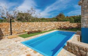 Mala Villa- private heated pool