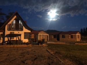 CABAÑAS SANTA TERESA