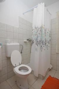 Two-Bedroom Apartment with Terrace and Sea View room in Apartments with a parking space Sali Dugi otok - 8152
