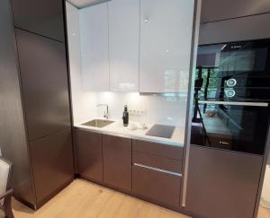 White Pearl Apartment 3.07