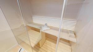 White Pearl Apartment 4 01