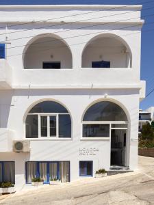 Londos Hotel Paros Greece