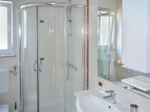 Apartment Jadranka-3 by Interhome