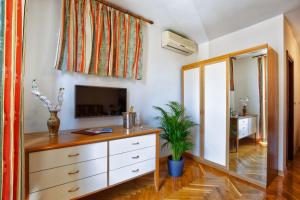 Villa Sveta Eufemija - Bed and breakfast