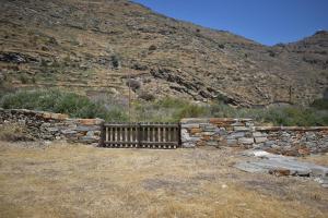 Private Stone House near Orkos Beach