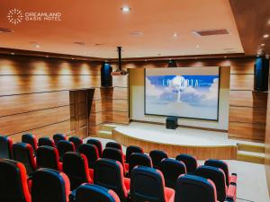 Dreamland Oasis Hotel Chakvi