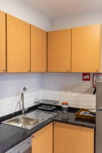 ZD Moreira Flats A By PortoProperties4You