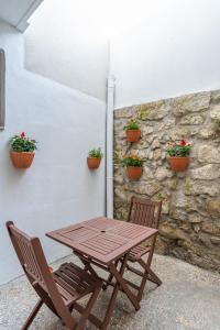 ZD Moreira Flats A By PortoProperties4You