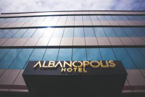 4 hviezdičkov&yacute; hotel Albanopolis Hotel Tirana Alb&aacute;nsko