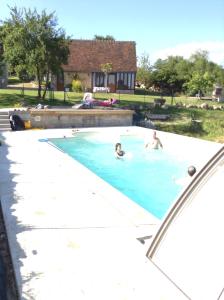 Maisons de vacances GITE DU HOUSSAY : photos des chambres