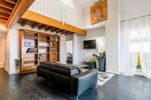 Appartements Penthouse 120 m2 vue imprenable Lattes : photos des chambres