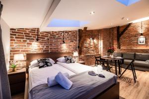 Lubomirskiego 23 Residence - great location, 10 min to Main Square by foot, right next to Main Rail and Bus Station