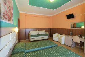 Annex Single Room room in Balconata 2.0 Banqueting & Accommodations
