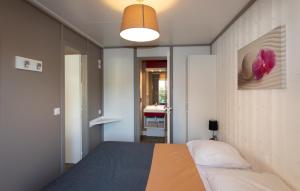 Campings Domaine Chalets Larlapean : photos des chambres