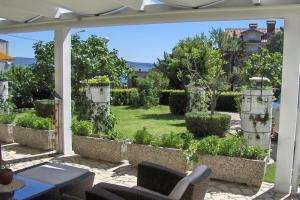 Apartments by the sea Selce Crikvenica 4801