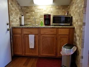 Mendelbaum Winery Loft West