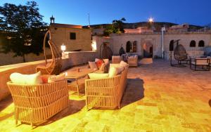 Crassus Cave Hotel