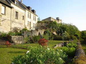 B&B / Chambres d'hotes Chambres d'hotes sur la Courtine de Coucy : photos des chambres