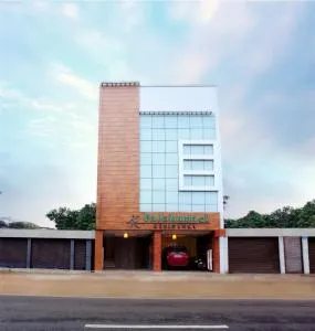 Palakunnel residency - Putuppalli