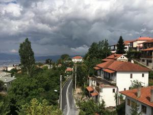 Suite with Balcony and  Portaria View