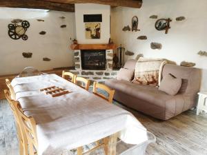 Maisons de vacances BERGERIE GRANGE DES 3 CIRQUES TROUMOUSE GAVARNIE ESTAUBE 4 personnes : photos des chambres