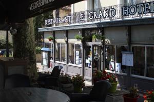 Hotels Le Grand Hotel : photos des chambres