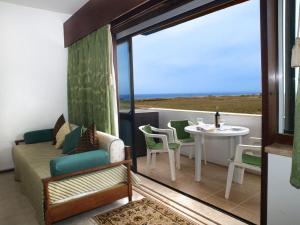 Alvor Beach Front Line Bay