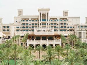 Jumeirah Beach Road, Madinat Jumeirah Resort, Al Sufouh, Dubai, United Arab Emirates.