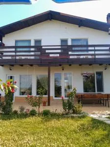 Casa Tomson - Episcopia Bihorului